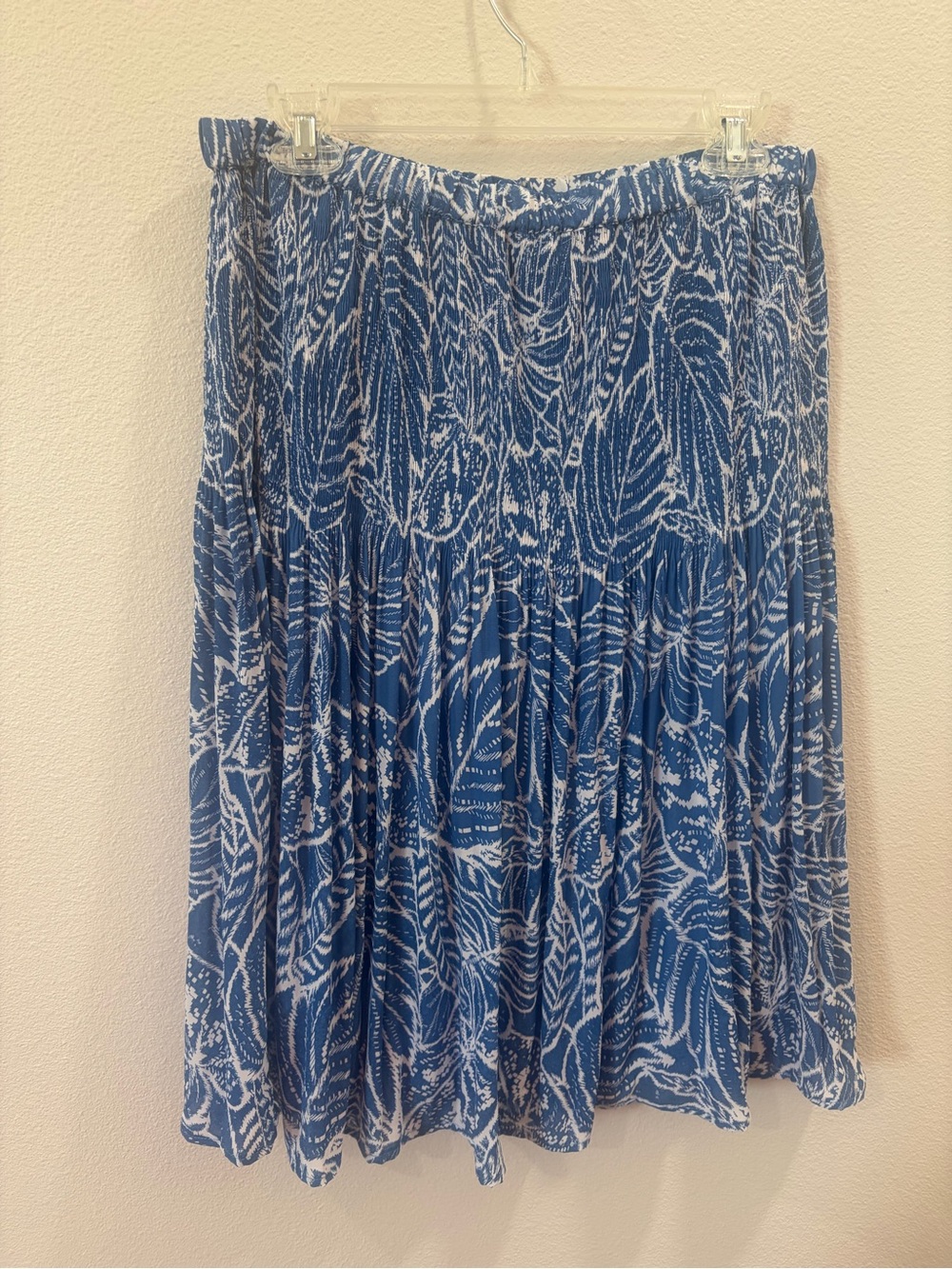 Sunny Leigh Blue and White Leaf-Print Circle Skirt